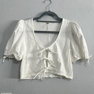 Revolve Free People Cream Puff Sleeve Kitty Tee in Ivory Size S Sold out!